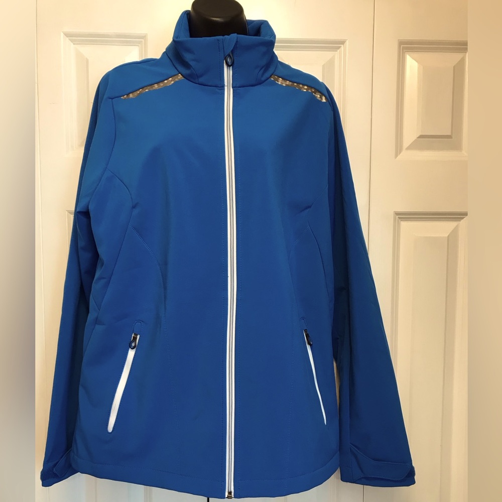 North End Sports Man’s Jacket ( Size Medium) Color Blue